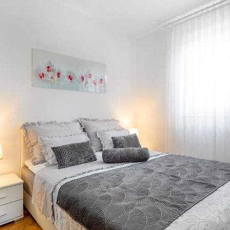 Beach Apartment Simphony Split Buitenkant foto