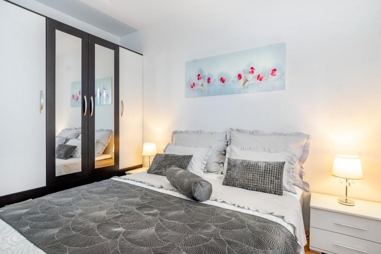 Beach Apartment Simphony Split Buitenkant foto