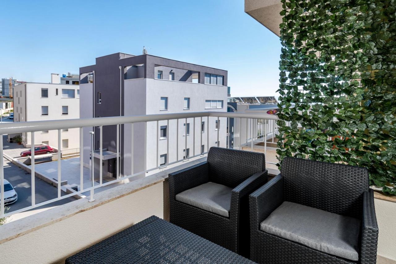 Beach Apartment Simphony Split Buitenkant foto